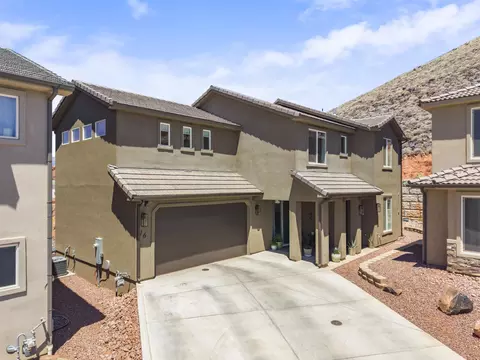 438 N Stone Mountain Dr #16, Saint George, UT 84770