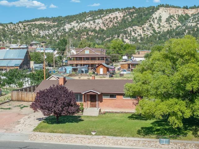 70 N Main St, Glendale, UT 84729