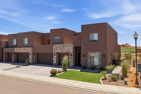 3230 S Yansa Trl, Hurricane, UT 84737