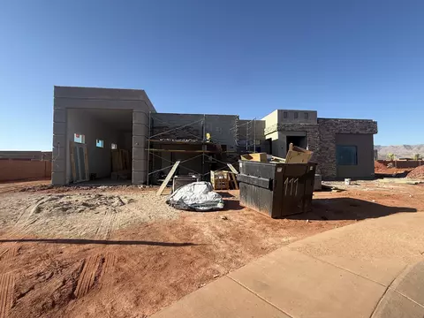 565 W 30 S, Ivins, UT 84738