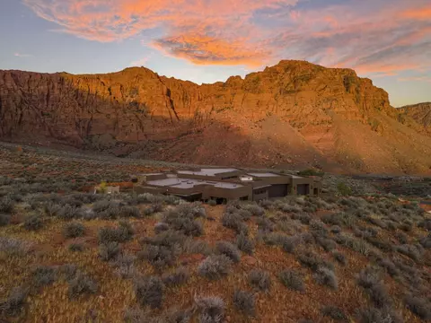 2163 N Uwan Dr, Ivins, UT 84738