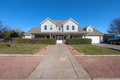 2057 S Solana Cir, Washington, UT 84780