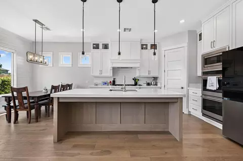 Kitchen - 4044 S 490 E, Washington, UT 84780 photo 2 of 4