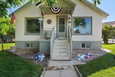 389 S 300 W, Hurricane, UT 84737