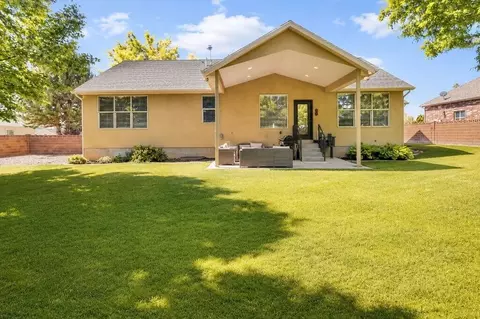 Exterior - 407 E 950 N, Richfield, UT 84701 photo 8 of 11