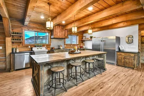 Kitchen - 544 E 600 S, Joseph, UT 84739 photo 3 of 7