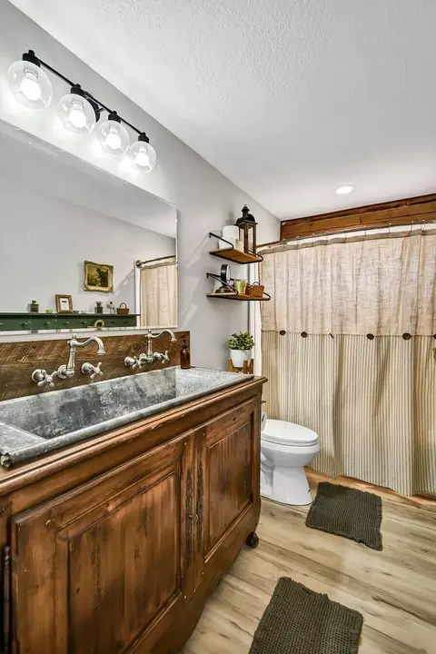 Bath - 544 E 600 S, Joseph, UT 84739 photo 5 of 5
