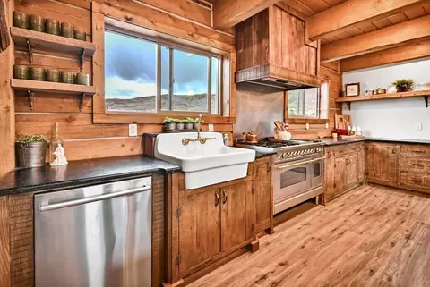 Kitchen - 544 E 600 S, Joseph, UT 84739 photo 6 of 7