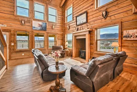 Living - 544 E 600 S, Joseph, UT 84739 photo 3 of 4