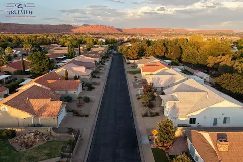 View/Area - 222 E 650 S, Ivins, UT 84738 photo 2 of 4