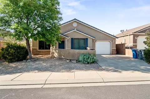 23 E 450 St N, La Verkin, UT 84745