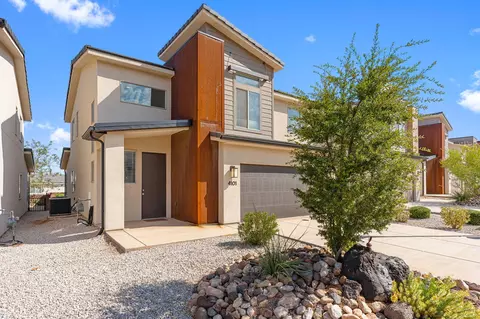 Exterior - 4101 E Phobos Ln, Saint George, UT 84790 photo 2 of 6