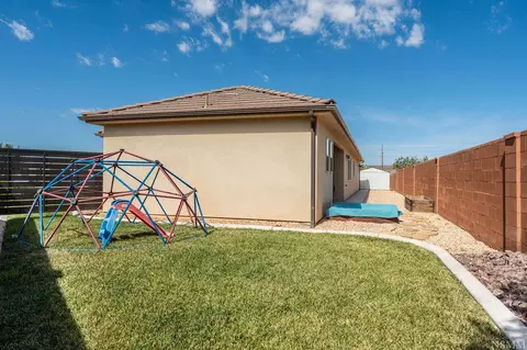 Exterior - 681 N 75 E, La Verkin, UT 84745 photo 6 of 8