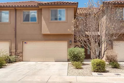 2541 Bella Vista Dr, Santa Clara, UT 84765
