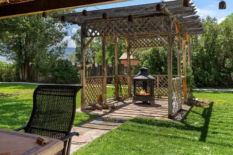 Exterior - 175 S 100 E, Circleville, UT 84723 photo 6 of 8