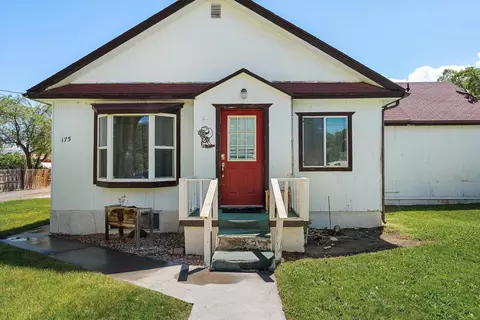Exterior - 175 S 100 E, Circleville, UT 84723 photo 3 of 8