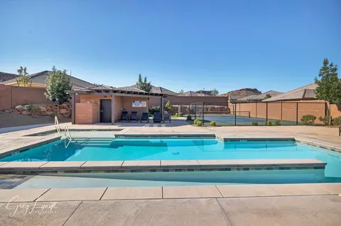 Exterior - 3471 E 3230 South St, Saint George, UT 84790 photo 12 of 17