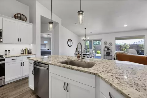 Kitchen - 3471 E 3230 South St, Saint George, UT 84790 photo 1 of 5
