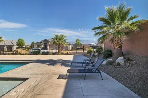 Exterior - 3471 E 3230 South St, Saint George, UT 84790 photo 16 of 17