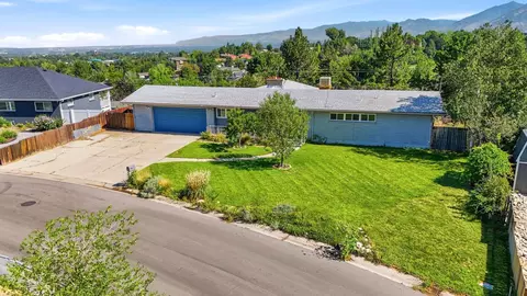 View/Area - 1669 E 8685 S, Sandy, UT 84093 photo 2 of 11