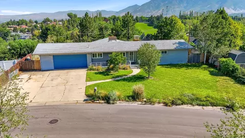 View/Area - 1669 E 8685 S, Sandy, UT 84093 photo 3 of 11