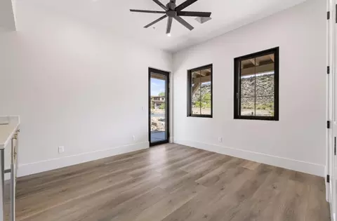 Bedroom - 442 Entrada Dr, Virgin, UT 84779 photo 4 of 4