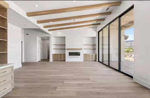 Living - 442 Entrada Dr, Virgin, UT 84779 photo 1 of 2
