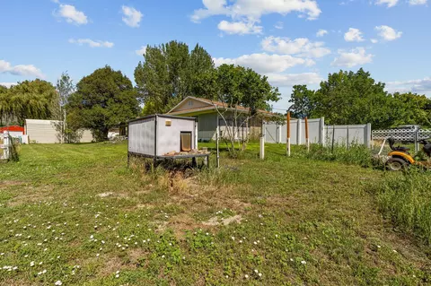 Exterior - 20 E 100 S, New Harmony, UT 84757 photo 11 of 15