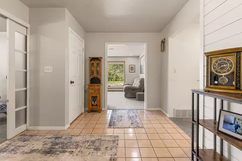 Entry Way - 20 E 100 S, New Harmony, UT 84757 photo 1 of 2