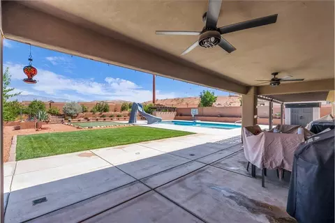 Exterior - 1095 E 3685 S, Washington, UT 84780 photo 1 of 9