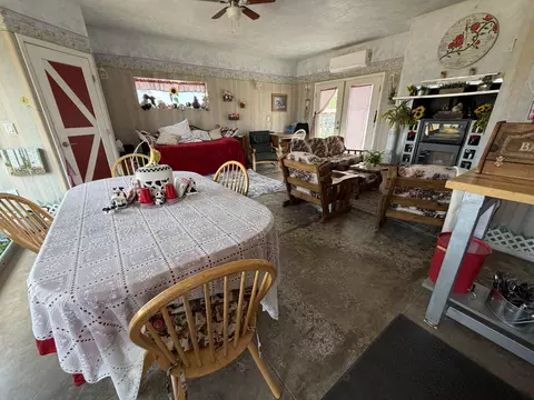 Dining - 248 E 50 S, Tropic, UT 84776 photo 3 of 3