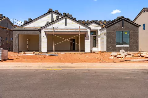 2381 Patricia Dr, Santa Clara, UT 84765