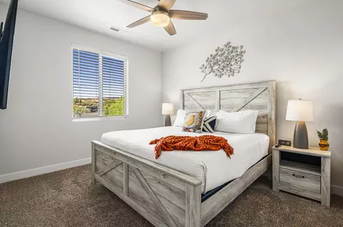 Bedroom - 379 N Puerta Dr, Washington, UT 84780 photo 6 of 11