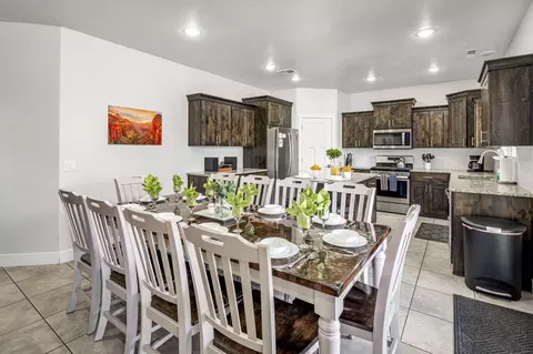 Dining - 379 N Puerta Dr, Washington, UT 84780 photo 2 of 3