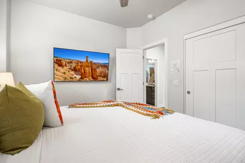 Bedroom - 379 N Puerta Dr, Washington, UT 84780 photo 5 of 11