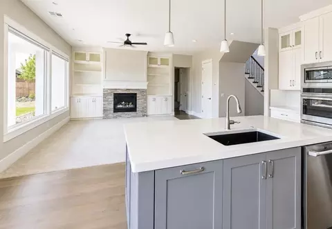 Living - 4079 S 435 E, Washington, UT 84780 photo 1 of 3