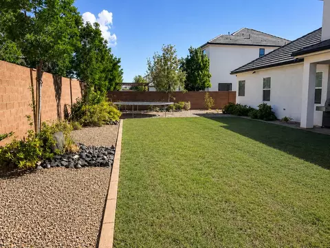 Exterior - 4079 S 435 E, Washington, UT 84780 photo 6 of 7