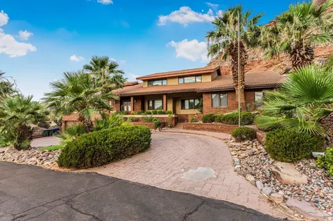 2694 S Kolob Dr, Saint George, UT 84790