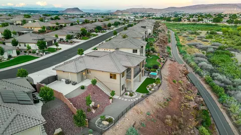 View/Area - 1848 E Riverbend Dr, Saint George, UT 84790 photo 4 of 5
