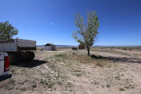 Exterior - 590 E 700 S, Beryl, UT 84714 photo 2 of 4
