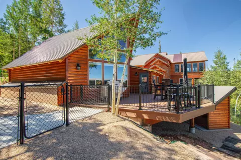 Exterior - 401 N Aoki Michi Rd, Brian Head, UT 84719 photo 8 of 12