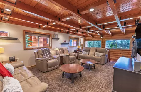 Living - 401 N Aoki Michi Rd, Brian Head, UT 84719 photo 1 of 1
