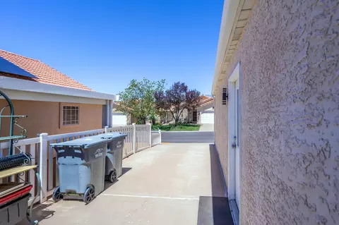 Exterior - 504 E Telegraph St #72, Washington, UT 84780 photo 12 of 15