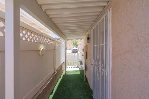 Exterior - 504 E Telegraph St #72, Washington, UT 84780 photo 3 of 15