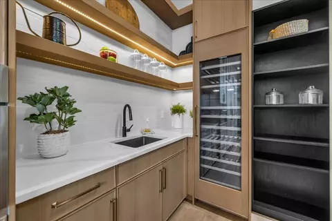 Kitchen - 1494 W Augusta Rd, Hurricane, UT 84737 photo 4 of 4