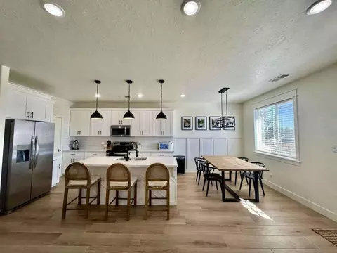 Kitchen - 231 S 400 E, Enterprise, UT 84725 photo 1 of 4
