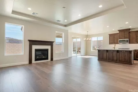 Living - 1323 E Andromeda St, Washington, UT 84780 photo 2 of 3
