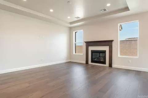 Living - 1323 E Andromeda St, Washington, UT 84780 photo 3 of 3
