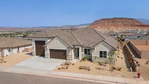 Exterior - 1323 E Andromeda St, Washington, UT 84780 photo 3 of 7