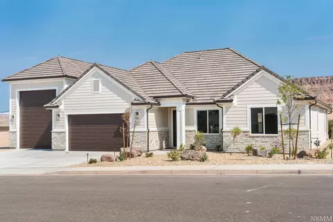 Exterior - 1323 E Andromeda St, Washington, UT 84780 photo 6 of 7